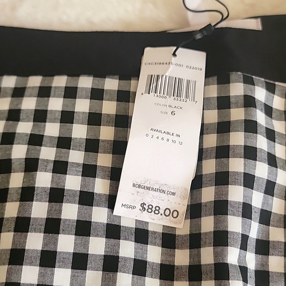 BCGeneration classic pencil skirt / or best offer❣️ - Picture 6 of 15